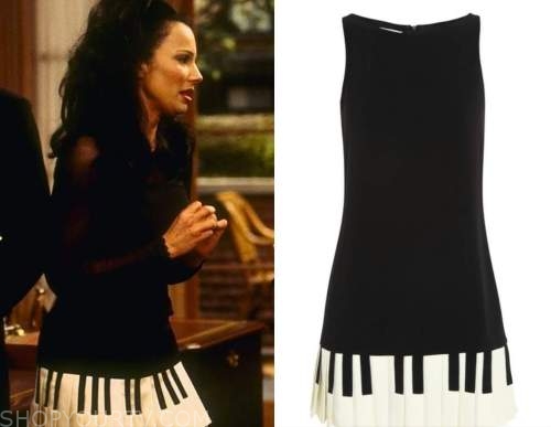 Moschino skirt suit with heart shaped buttons worn by Fran Fine (Fran  Drescher) as seen in The Nanny TV show wardrobe (Season 6 Episode 22)