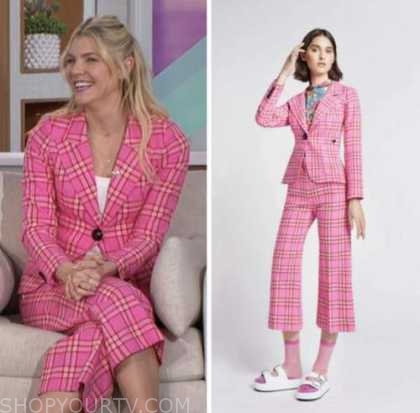 Hot Pink Outfit Ideas for 2023 - Affordable by Amanda