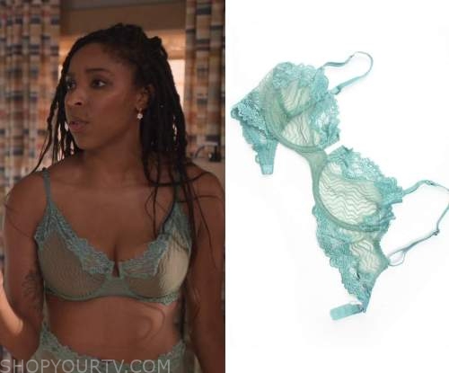 WornOnTV: Kat's black lace corset bra on Euphoria