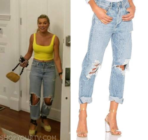 cut out knee jeans