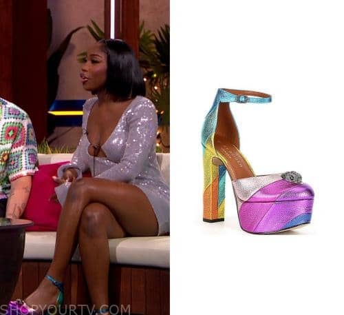 Love Island Aftersun: Season 10 Episode 2 Indiyah's Rainbow Sandals ...