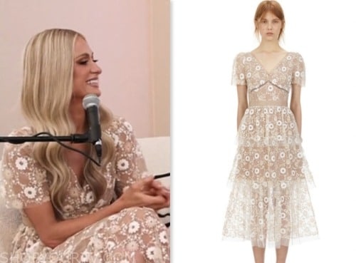 WornOnTV: Paris's v-neck denim dress on Paris in Love, Paris Hilton