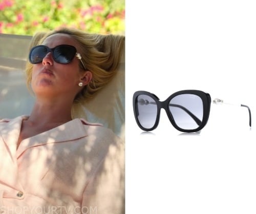 Louis Vuitton My Fair Lady Sunglasses worn by Paris Fury as seen in At Home  with the Furys (S01E02)
