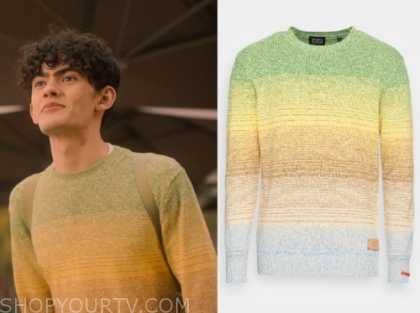 Heartstopper: Season 2 Episode 5/6 Charlie's Ombre Sweater | Shop Your TV