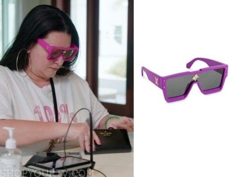 Louis Vuitton Cyclone Sunglasses worn by Molly Hopkins as seen in 90 Day:  The Last Resort (S01E01)