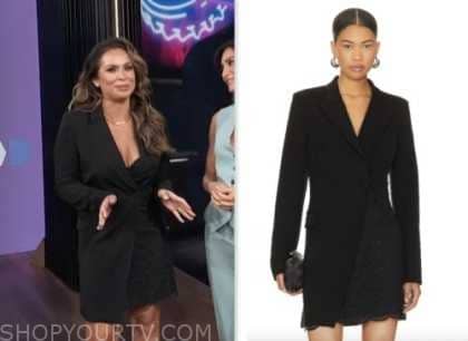 E! News: November 2023 Carolina Bermudez's Black Lace Blazer Dress ...