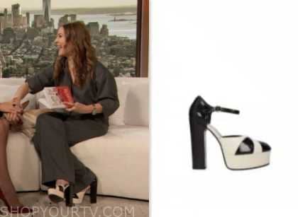 Drew Barrymore Show: November 2023 Drew Barrymore's Black and White ...