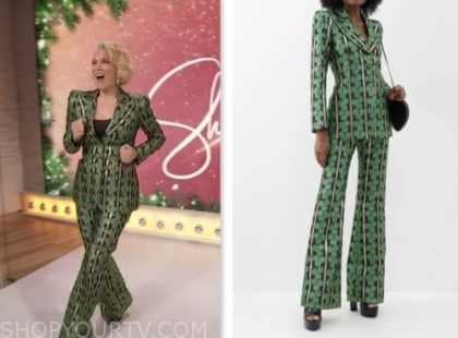 Sherri: December 2023 Hannah Waddingham's Green Jacquard Blazer