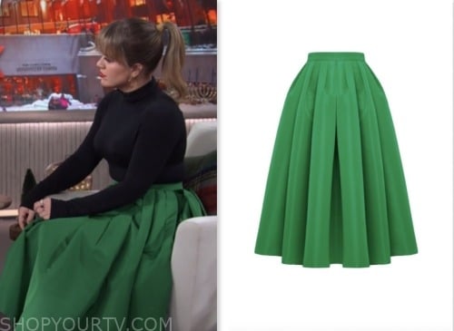 The Kelly Clarkson Show: January 2024 Kelly Clarkson's Green Flare Midi ...