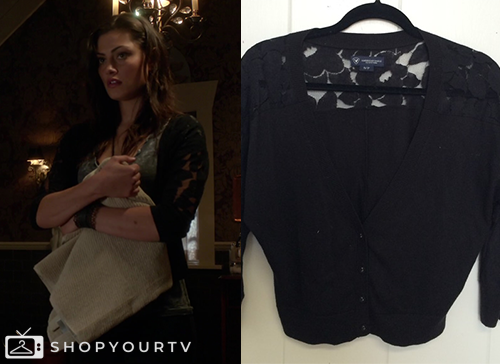 Dress Like Phoebe Tonkin on X: 4 June [2021]