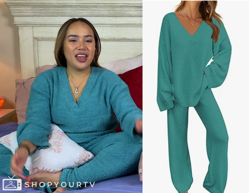 Boats & Ho Ho Hos Pajama Set: Women's Christmas Outfits